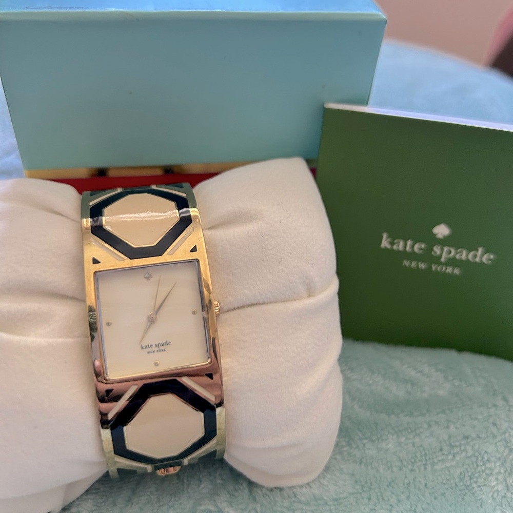 Kate Spade Delacorte Gold Black & White Enamel Bangle Watch with box